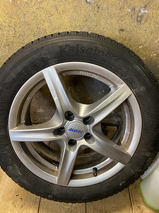 Veljed Alutec 5x100 + rehvid 205/55/16 (1 foto / 4)