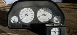 BMW e34 спидометр и часы