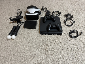 Комплект PlayStation 4 + VR (2 фото из 9)