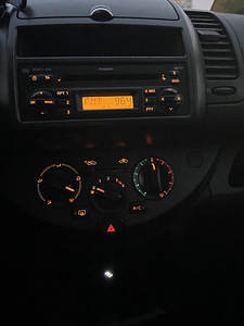 Nissan Note 1.6 81kw 2006 (7 foto / 14)
