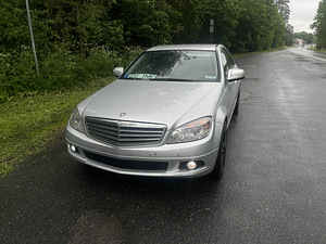 Mercedes-Benz C220 (2 foto / 7)
