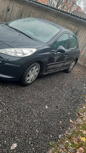 2007 Peugeot 207 (3 foto / 7)