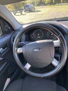 FORD MONDEO TURNIER 2005 (10 foto / 13)