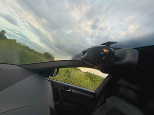Audi Q7 2015 (11 фото из 12)
