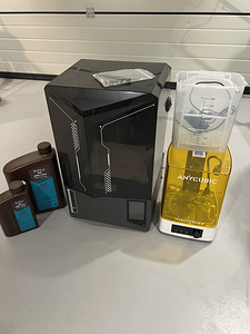 Elegoo Saturn 4 Ultra 12K + Anycubic Wash & Cure 3 + resin (1 foto / 10)