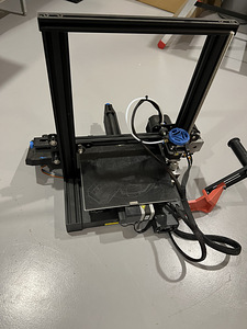 Creality Ender 3 V2 (4 фото из 7)