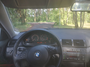 BMW 318ci 105kw (6 foto / 9)