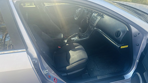 Mazda 6 (8 foto / 9)