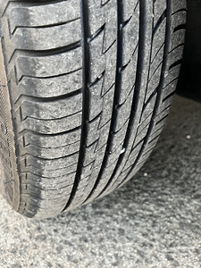 Volkswagen Vento (6 foto / 6)