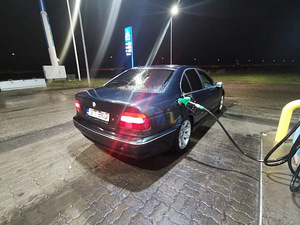 Продажа BMW E39, 528 БЕНЗИН РУЧНАЯ (4 фото из 8)