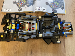 Lego Batmobile 76139 (6 foto / 6)