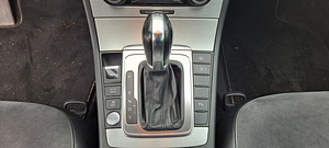 Volkswagen Passat Highline 2.0 155kW (12 foto / 15)