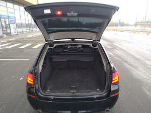 BMW 535 Touring 3.0 R6 TDI 220kW (12 foto / 12)