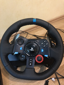 Logitech G29 (1 foto / 5)