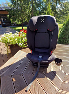 Müüa 2 komplekti MAXI COSI Titan pro turvatooli (3 foto / 5)