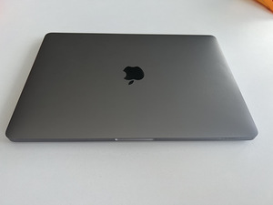 Macbook Pro 13'' 2017 8GB i5 (2 foto / 2)