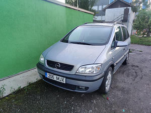 Opel Zafira (1 foto / 7)