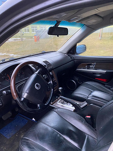Sanyong rexton (8 фото из 9)