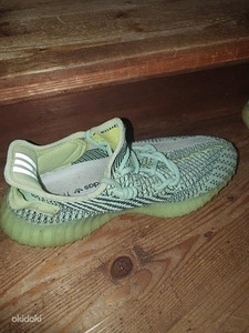 Yeezy boost 350v2 yeezreel 40.5 eu (2 foto / 5)