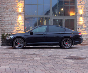 VW PASSAT СЕДАН АВТОМАТ АРЕНДА АВТО