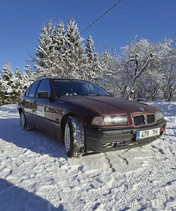 BMW E36 1.8 85KW MANUAAL (1 foto / 9)
