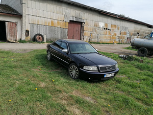 Vahetada Audi A8 d2 quattro Facelift diisel 2,5 132kw (1 foto / 13)