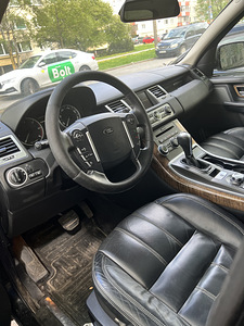 Range Rover sport 3.0 D 2010.a (13 foto / 15)