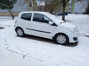 Auto rendile / autorent / wolt bolt (2 foto / 4)