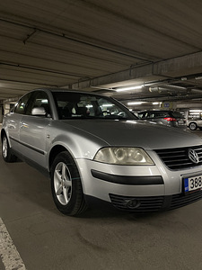 Volkswagen Passat 1.9 TDI (4 foto / 9)