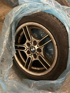 BMW 523i e39 manu 125 kw (4 foto / 4)