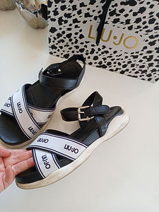 Сандалии Liu Jo (2 фото из 2)