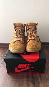Air Jordan 1 Retro High Wheat (3 foto / 4)