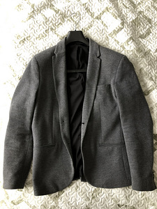 Мужской пиджак (размер M)