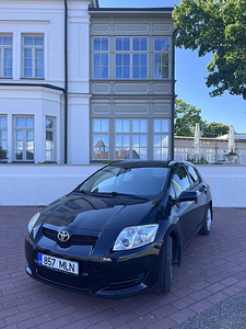 Müüa Toyota Auris 1.4 71kW bensiin manuaal (2008 (5 foto / 15)