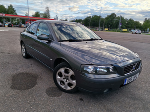 Вольво с60 д5 (6 фото из 9)