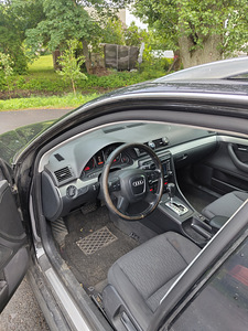 Audi a4 b7 (5 фото из 6)