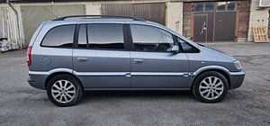 Opel zafira 2.0 74kw diisel (3 foto / 9)