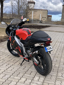 Aprilia RS 125 (7 foto / 9)