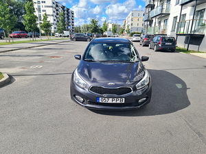 Аренда. Kia ceed 2013 a. (3 фото из 4)