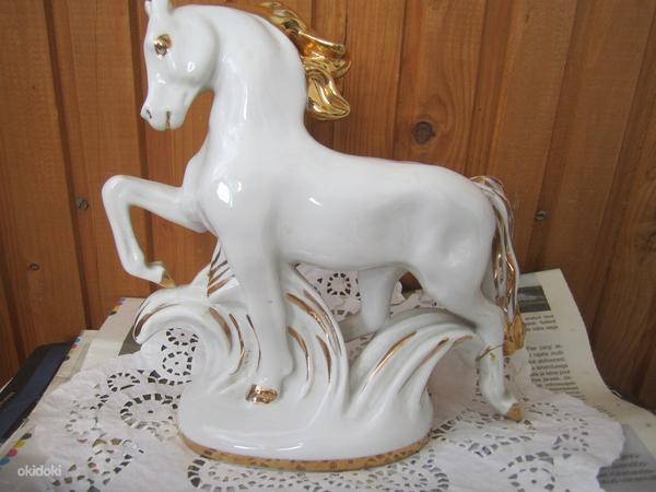 Конь златогривый ЛФЗ (фото #1)