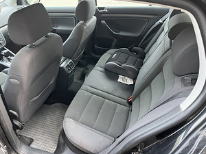 Volkswagen golf 5 (4 foto / 7)
