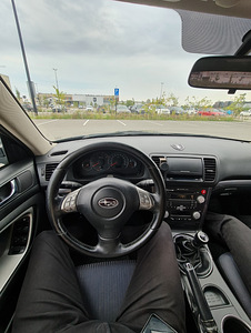 Subaru legacy b4 2008 (5 foto / 6)