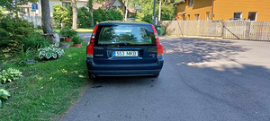 Volvo v70 T5 (1 фото из 4)