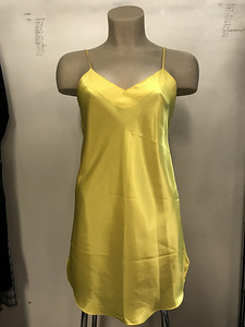 Naiste öösärgid 100% Polyester, erinevad värvid, UUS (2 foto / 3)