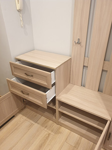 Esiku mööbli komplekt (4 foto / 5)