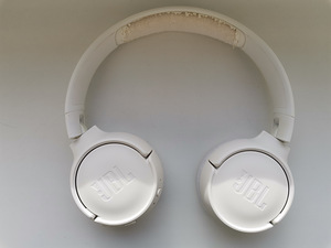 JBL Tune 500bt (2 фото из 8)