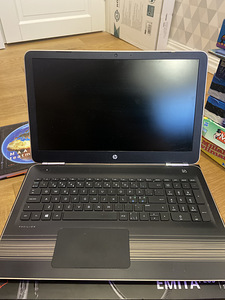 2017 HP Pavilion 15.6 Inch (1 foto / 2)