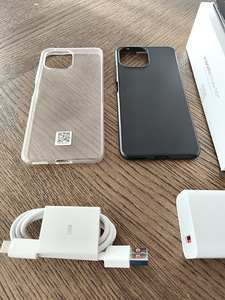 Xiaomi 11 Lite 5G NE 8GB 128GB Truffle Black + laadija (2 foto / 10)