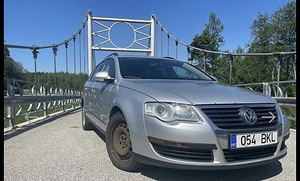 Volkswagen Passat (1 foto / 8)