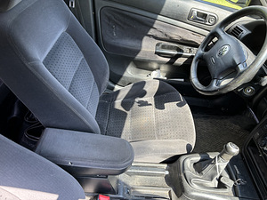 Volkswagen Passat (4 фото из 6)
